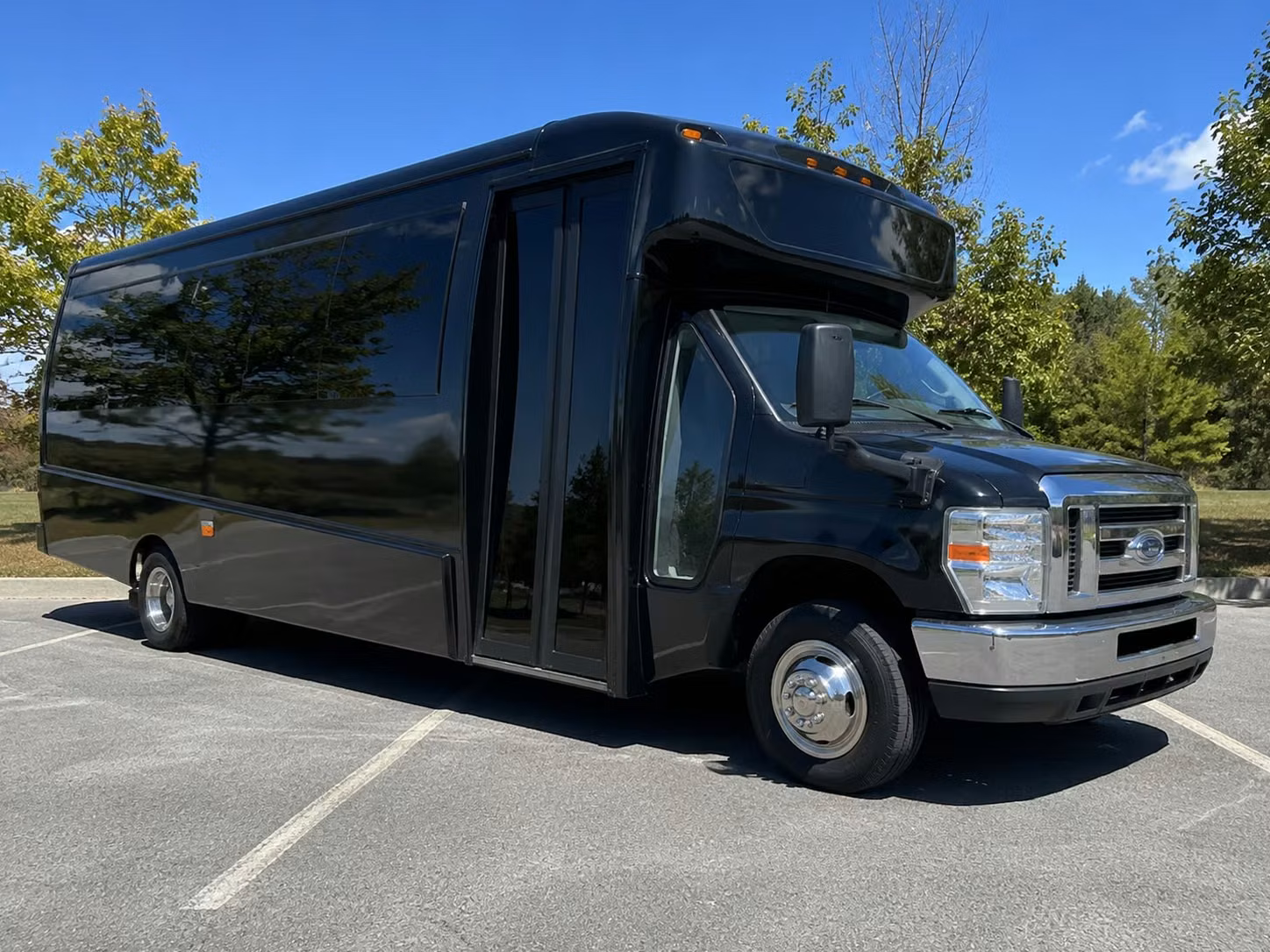 18 passenger minibus