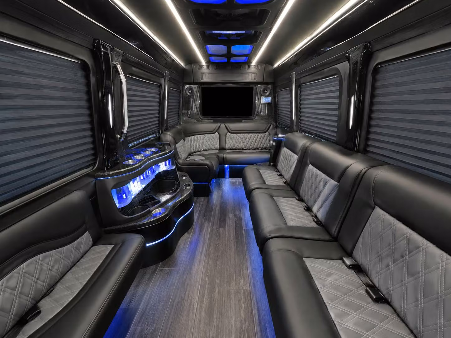 finding group transportation from edmond for a country concert has never been simpler