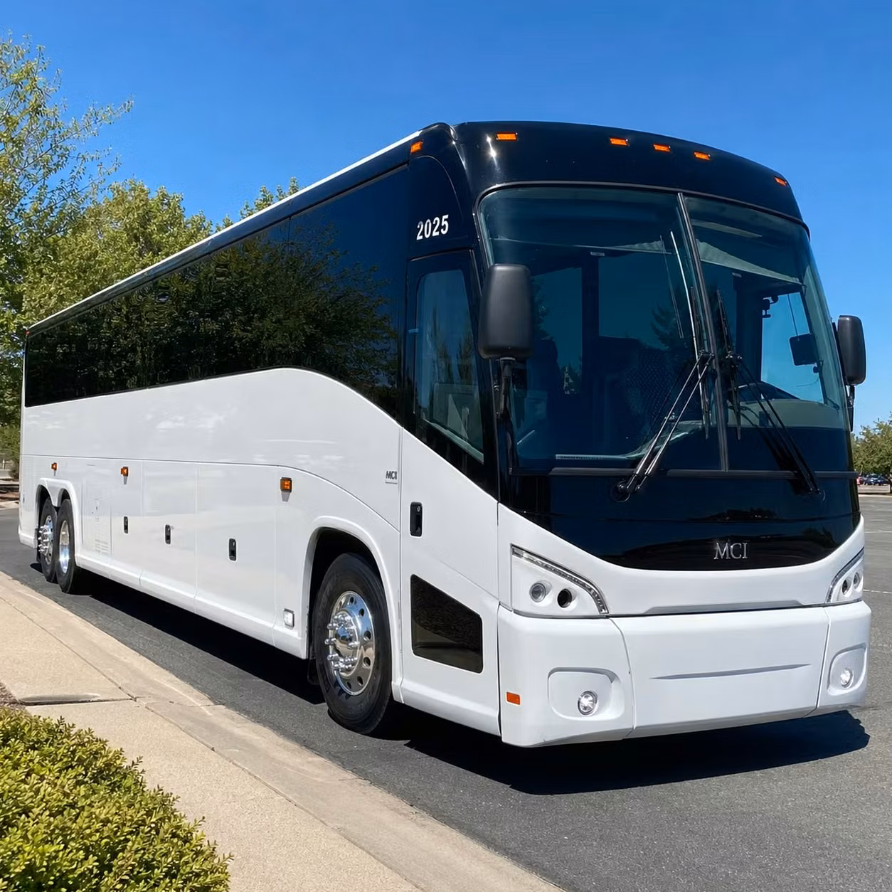 long distance bus travel from edmond to tulsa dallas and beyond